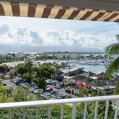 Apartamento Superbe Studio En Duplex, Vue Sur Mer Et Piscine Le Gosier  Exterior foto