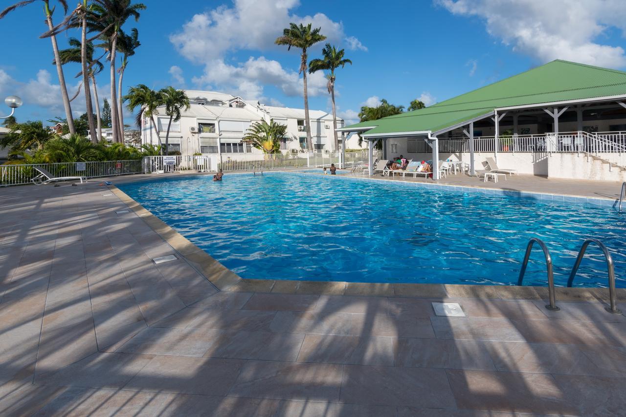 Apartamento Superbe Studio En Duplex, Vue Sur Mer Et Piscine Le Gosier  Exterior foto