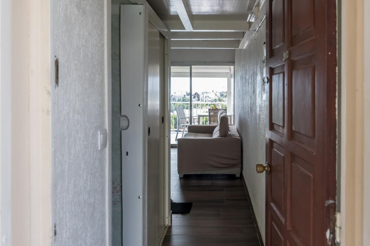 Apartamento Superbe Studio En Duplex, Vue Sur Mer Et Piscine Le Gosier  Exterior foto